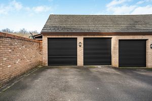 Photo 10- click for photo gallery